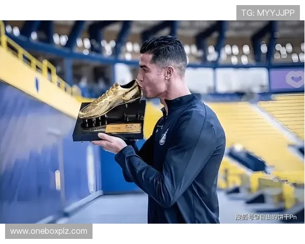 国内痞帅足球明星的魅力与风采解析他们如何在绿茵场上征服球迷